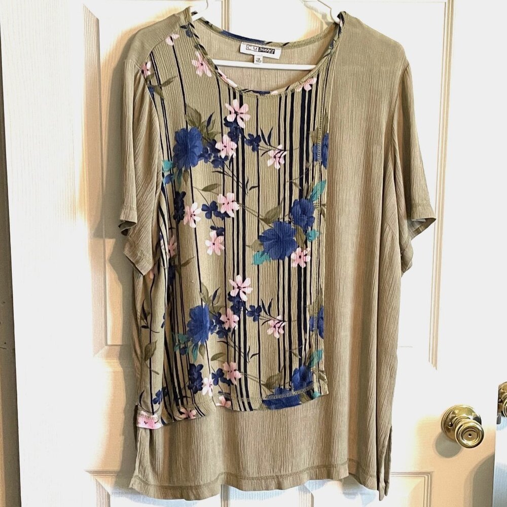 C.M. SHAPES WOMENS TOP Plus Size 1X SAGE GREEN Short Sleeve ROUND NECK  1062A